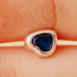 BRINCO PRATA CORAÇÃO ZIRCONIA AZUL BIC