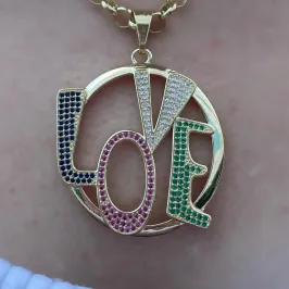 PINGENTE MANDALA LOVE CRAVEJADO COLORS