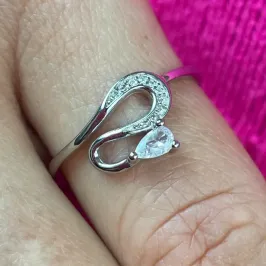 ANEL PRATA COBRA CRAVEJADA COM GOTA CRISTAL