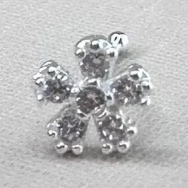 PIERCING PRATA FLOR CRAVEJADA