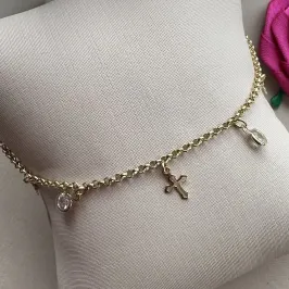 PULSEIRA INFANTIL CRUZ VAZADA E PONTO DE LUZ