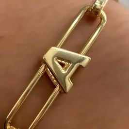 PINGENTE LETRA A LISO PARA BRACELETE