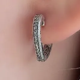 BRINCO PRATA ARGOLA CORAÇÃO CRAVEJADO INSPIRAÇÃO PANDORA