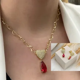 CONJUNTO CORAÇÃO CRAVEJADO GOTA RUBI