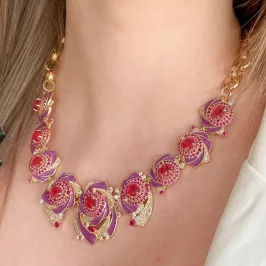 COLAR LUXURY FLOR CRAVEJADA RUBI