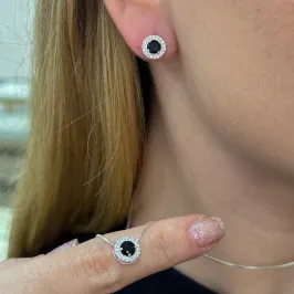 CONJUNTO PRATA CRAVEJADO PEDRA PRETA