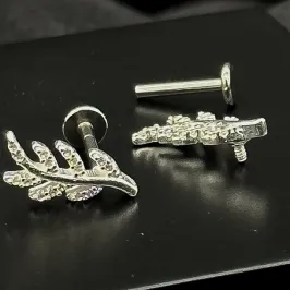 PIERCING PRATA FOLHA CRAVEJADA