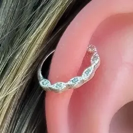PIERCING PRATA ZIRCONIAS CRISTAIS