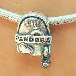 BERLOQUE PRATA PASSANTE MOCHILA INSPIRAÇÃO PANDORA