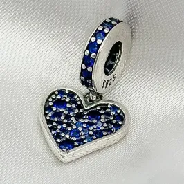 BERLOQUE PRATA CORAÇÃO CRAVEJADO AZUL