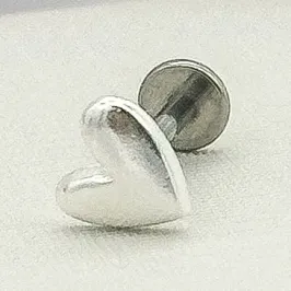 PIERCING PRATA CORAÇÃO CRAVEJADO