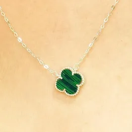 GARGANTILHA PRATA ALHAMBRA VAN CLEEF MALEQUITA