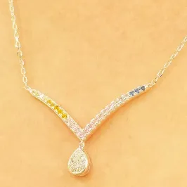 GARGANTILHA PRATA V COM GOTA CRAVEJADA COLORS