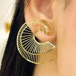 BRINCO ORGÂNICO ESPIRAL VAZADO