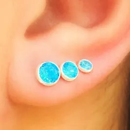 BRINCO PRATA PONTO DE LUZ AZUL