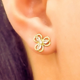 BRINCO FLOR PEDRA NAVETE
