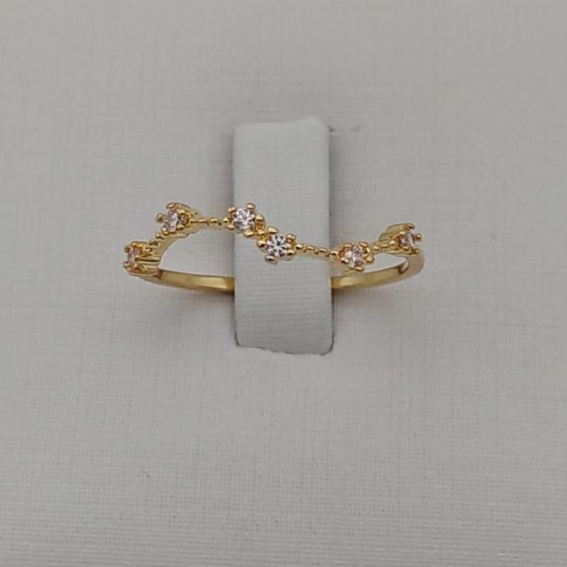 ANEL ONDULADO COM ZIRCONIA