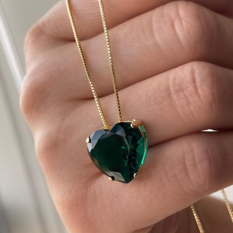 GARGANTILHA CORAÇÃO ZIRCONIA VERDE MÉDIA