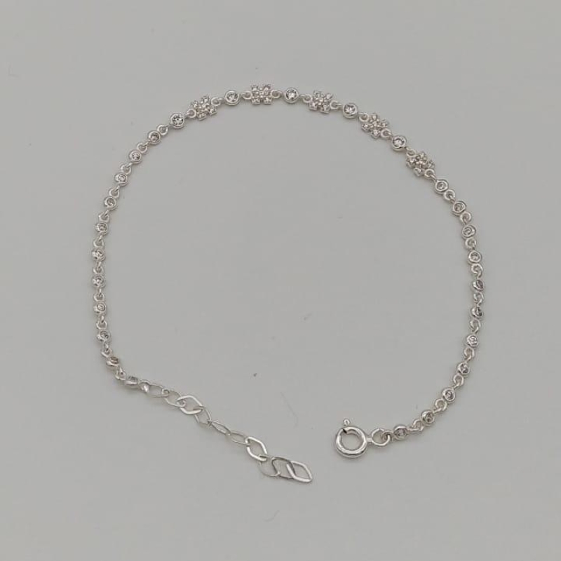 PULSEIRA PRATA CRAVEJADA COM PONTO DE LUZ
