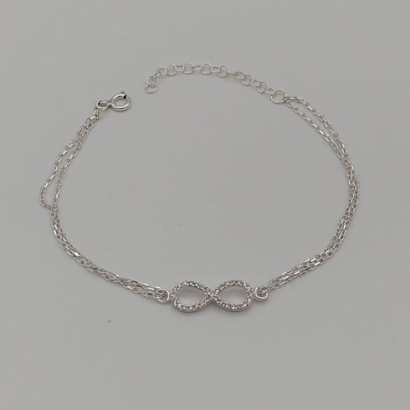 PULSEIRA PRATA INFINITO CRAVEJADO CRISTAL