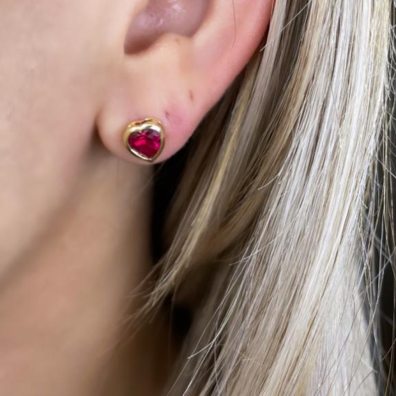 BRINCO CORAÇÃO ZIRCONIA RUBI