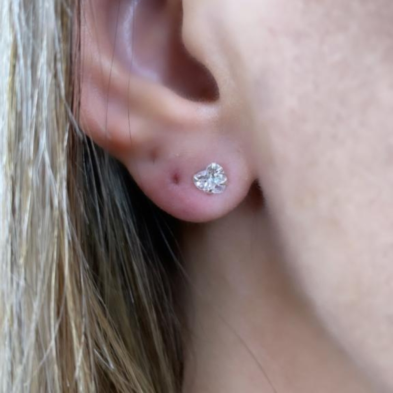 BRINCO PRATA CORAÇÃO ZIRCONIA 5MM