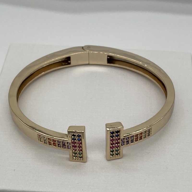 BRACELETE CRAVEJADO COLORS