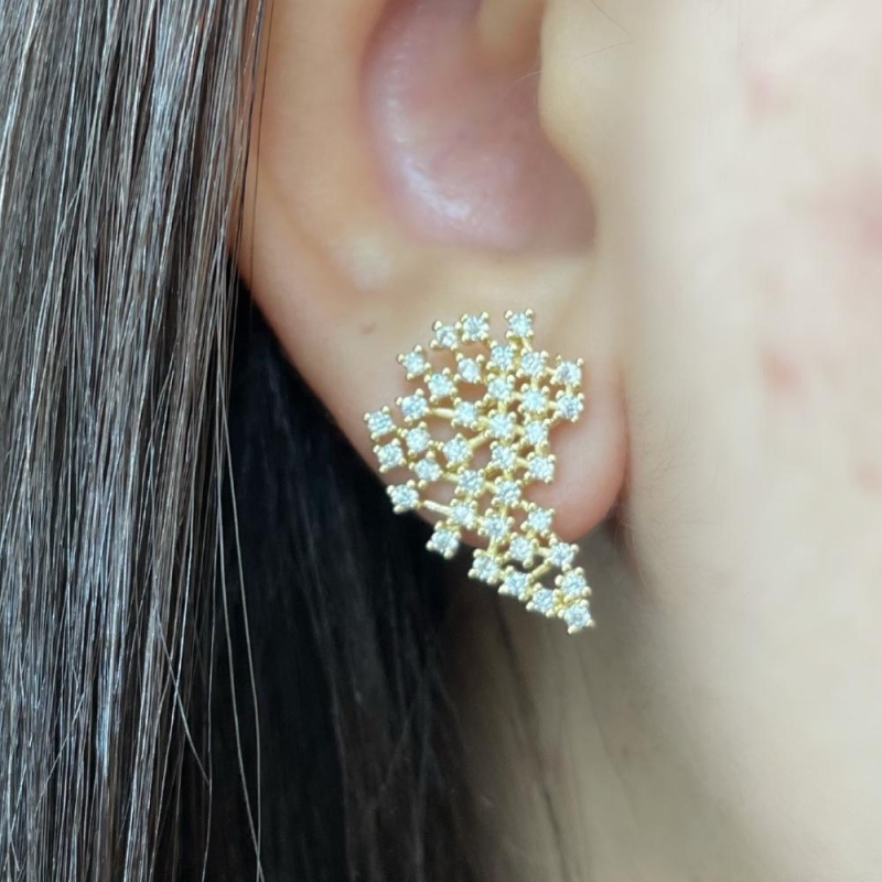BRINCO EAR CUFF MAPA CRAVEJADO