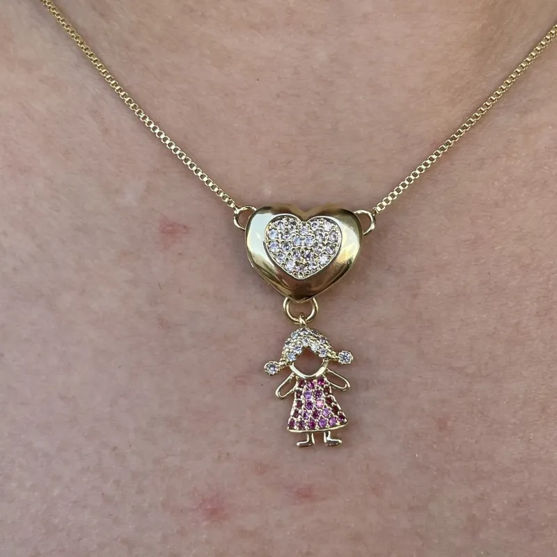 GARGANTILHA CORAÇÃO MENINA ROSA