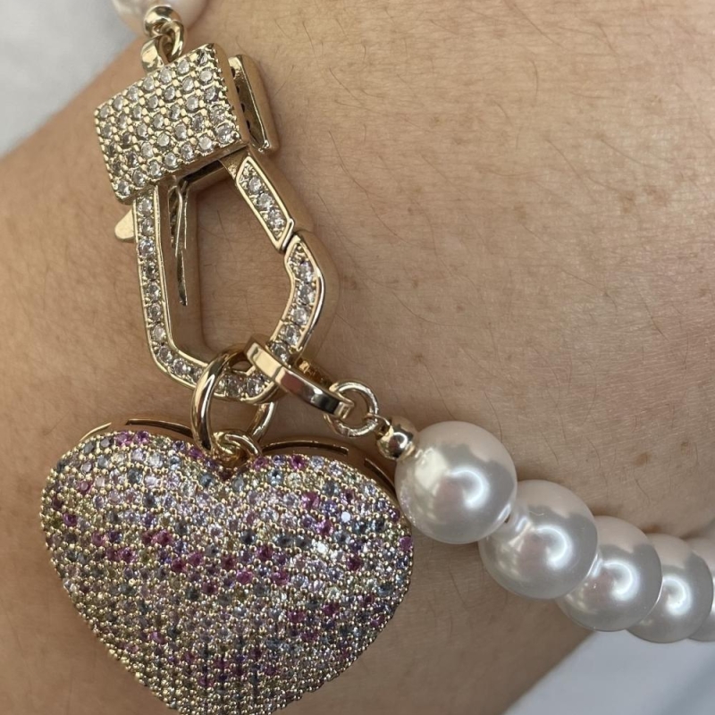 PULSEIRA PEROLA CORAÇÃO E FECHO CRAVEJADO