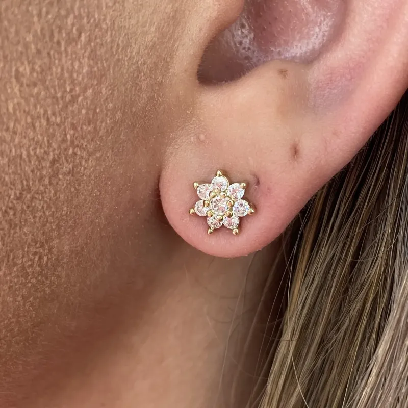 BRINCO FLOR ZIRCONIA CRISTAL