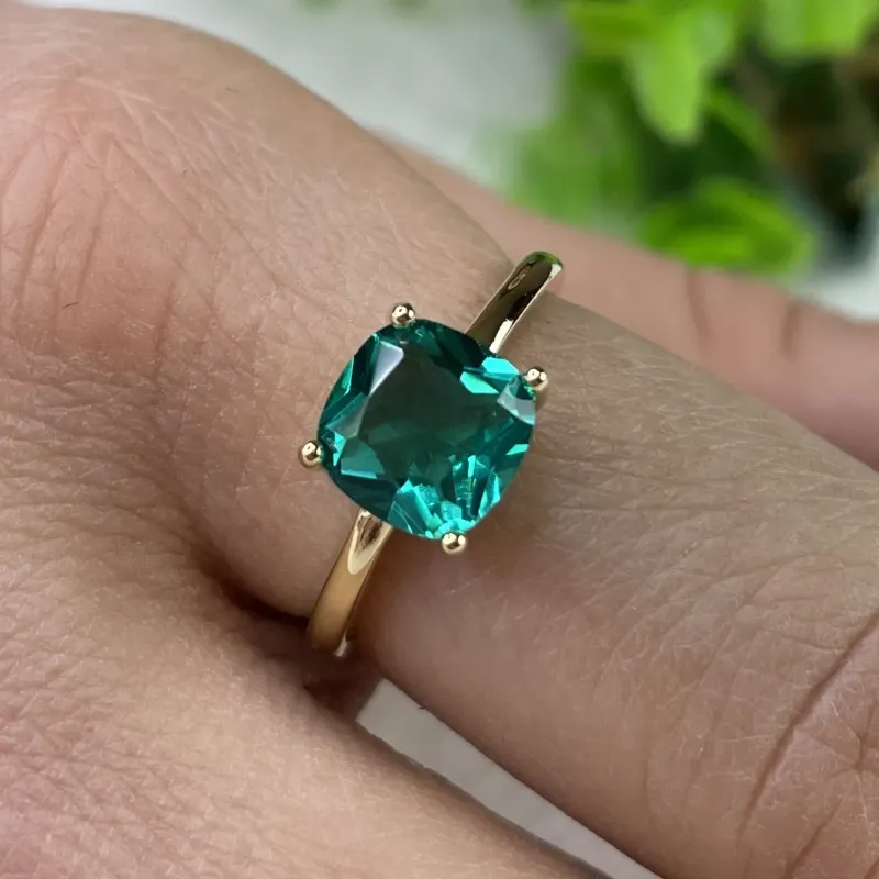 ANEL SOLITÁRIO QUADRADO ZIRCONIA AQUAMARINE