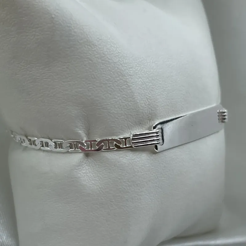PULSEIRA PRATA GUCCI PLAQUINHA INFANTIL
