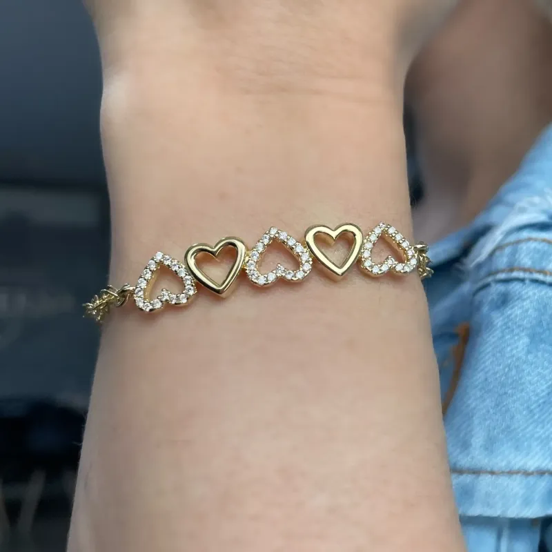PULSEIRA CORAÇÃO VAZADO E CRAVEJADO