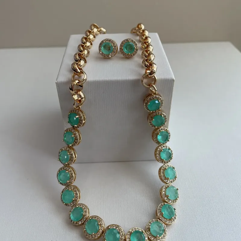 CONJUNTO PEDRAS FUSION CRAVEJADO AQUAMARINE