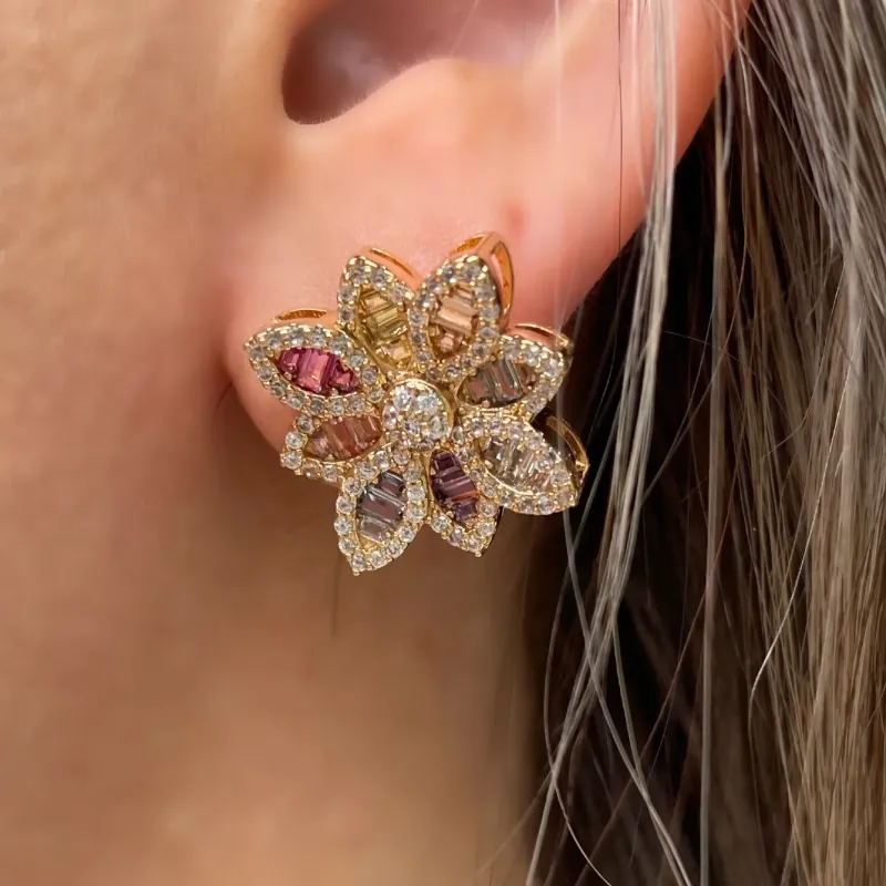 BRINCO LUXURY FLOR CRAVEJADA COLORS