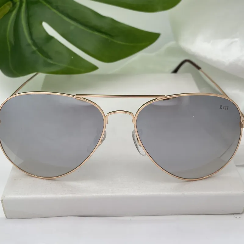 ÓCULOS DE SOL AVIADOR ESPELHADO DOURADO