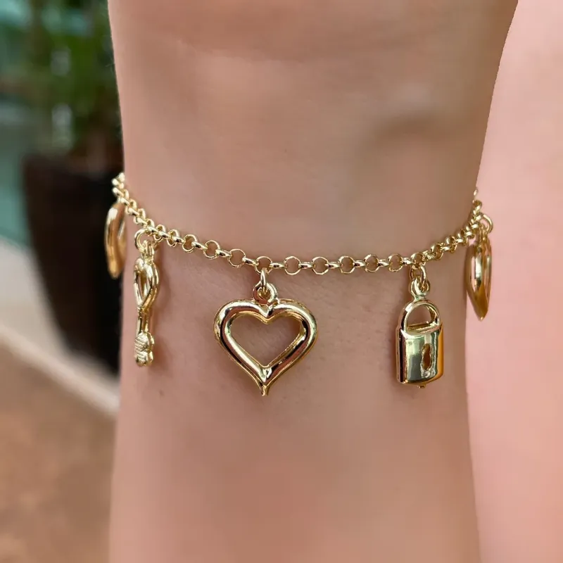 PULSEIRA CORAÇÕES COM CADEADO E CHAVE