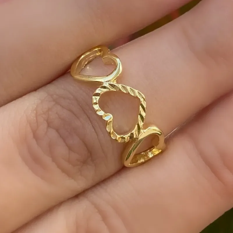 ANEL FALANGE CORAÇÃO LISO E DIAMANTADO VAZADO
