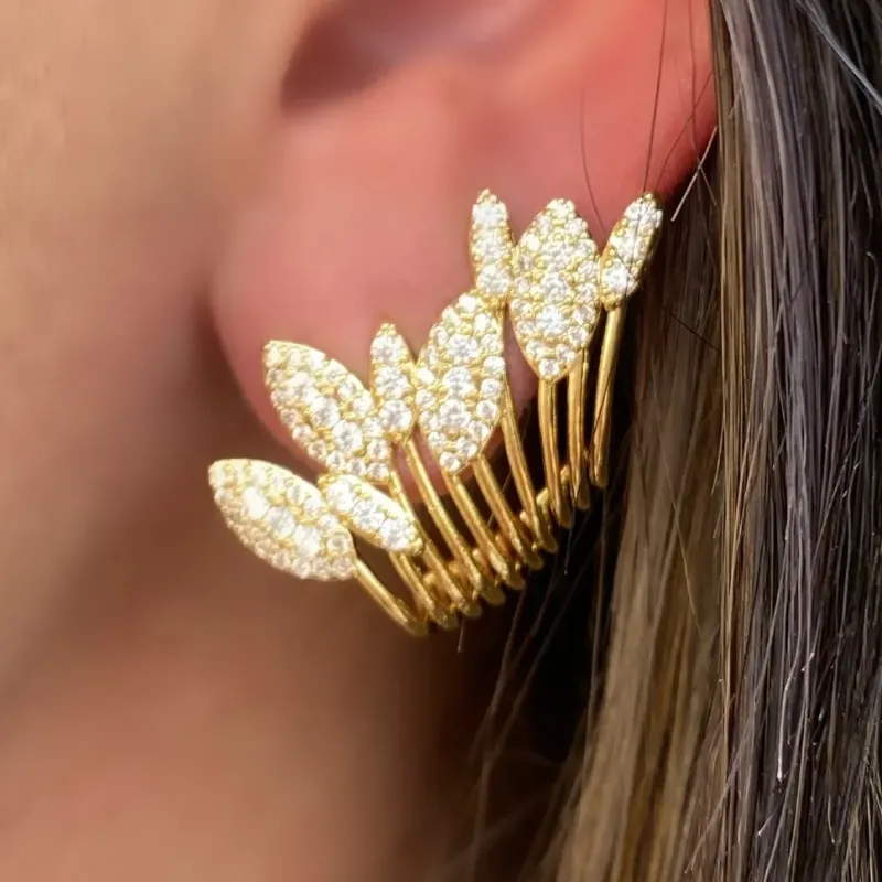BRINCO EAR CUFF FOLHAS CRAVEJADAS