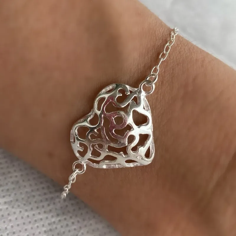 PULSEIRA PRATA CORAÇÃO TRABALHADO