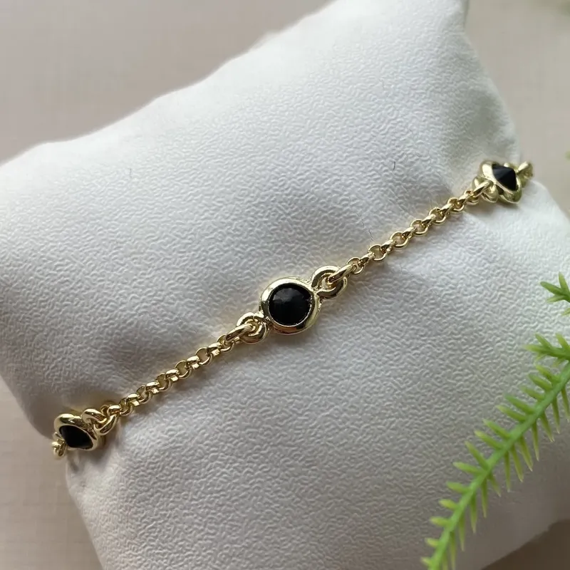 PULSEIRA INFANTIL PEDRAS PRETAS