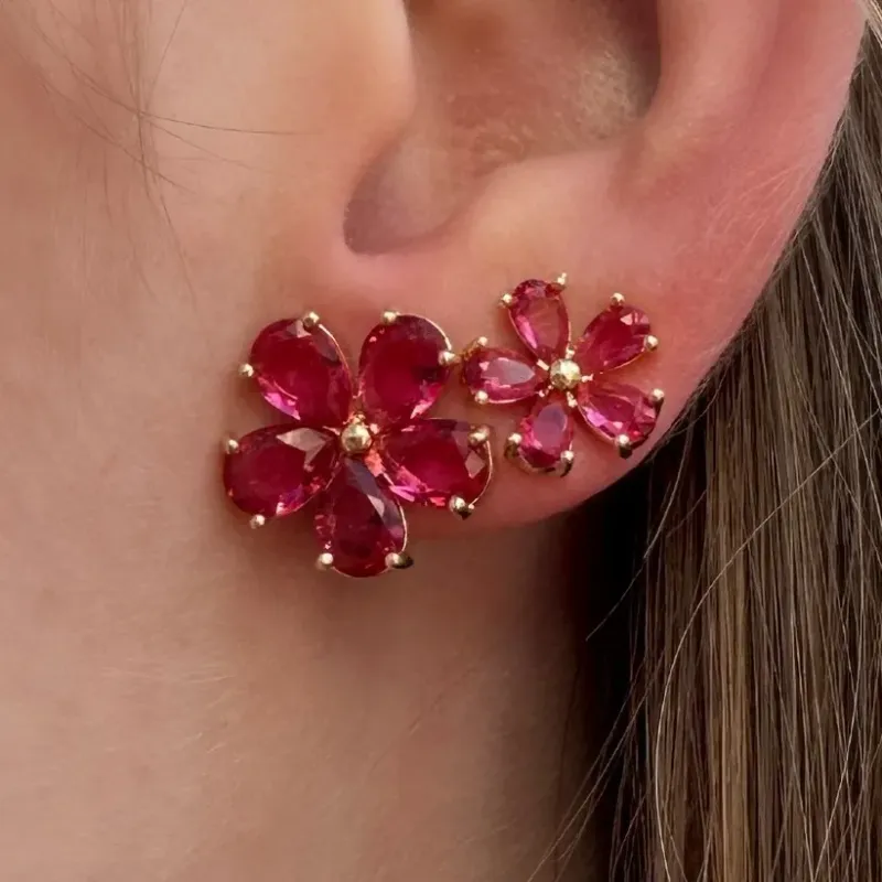 BRINCO DUPLA FLOR ZIRCONIAS MELÂNCIA