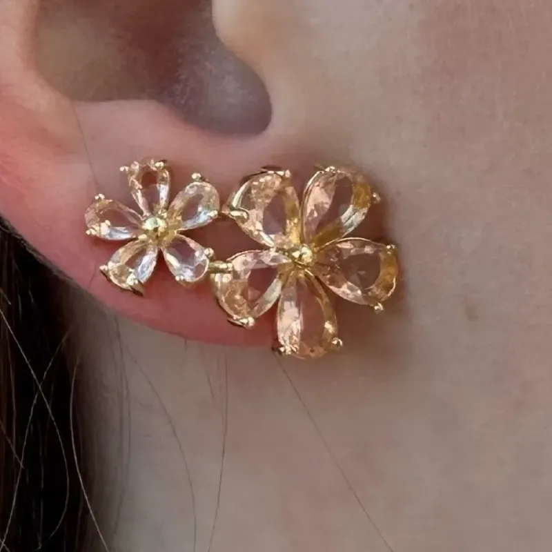 BRINCO DUPLA FLOR ZIRCONIAS PÊSSEGO
