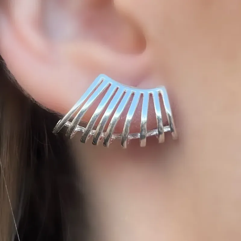 BRINCO PRATA EAR CUFF GRADE