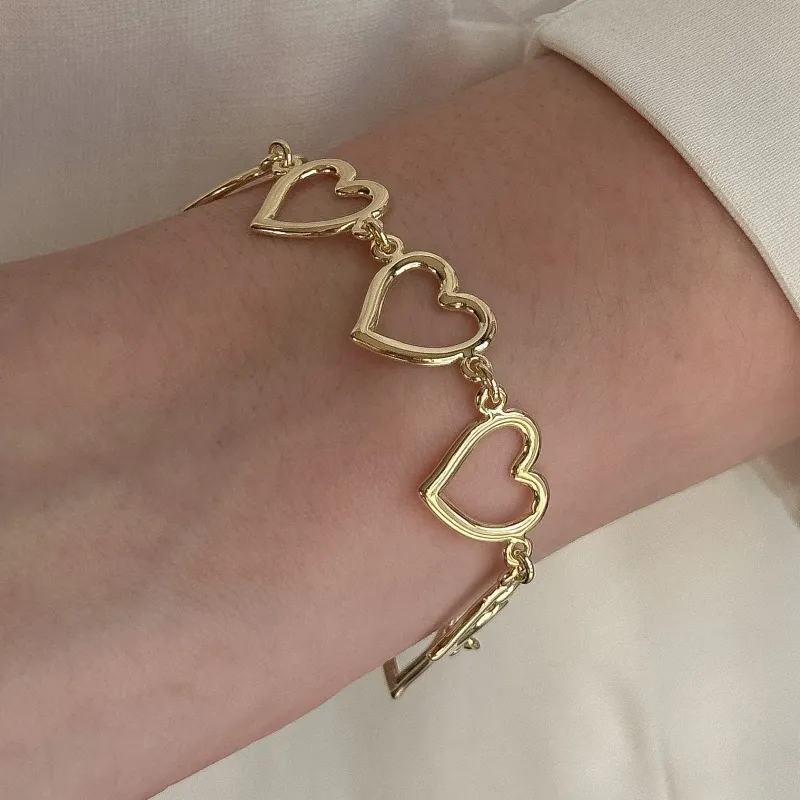 PULSEIRA CORAÇÃO VAZADO