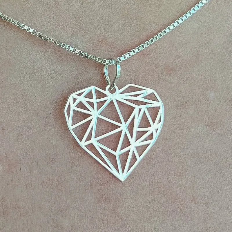 GARGANTILHA PRATA CORAÇÃO DIAMANTADO