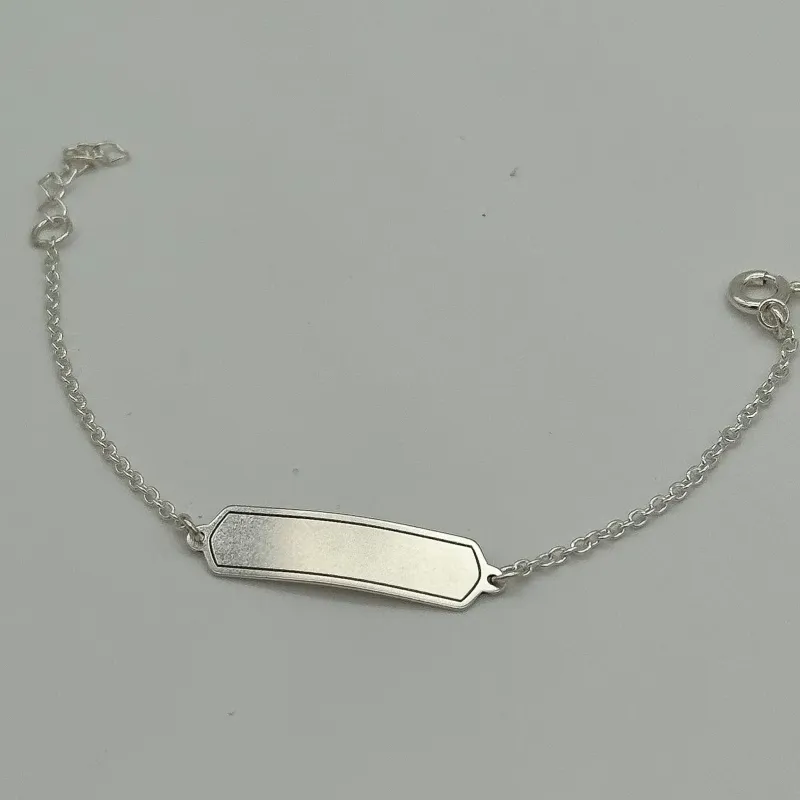 PULSEIRA PRATA INFANTIL PLAQUINA