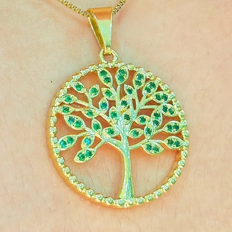 GARGANTILHA ARVORE DA VIDA CRAVEJADO VERDE ESMERALDA