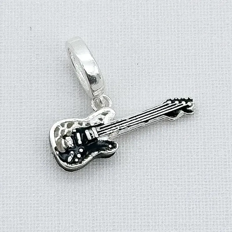 BERLOQUE PRATA GUITARRA